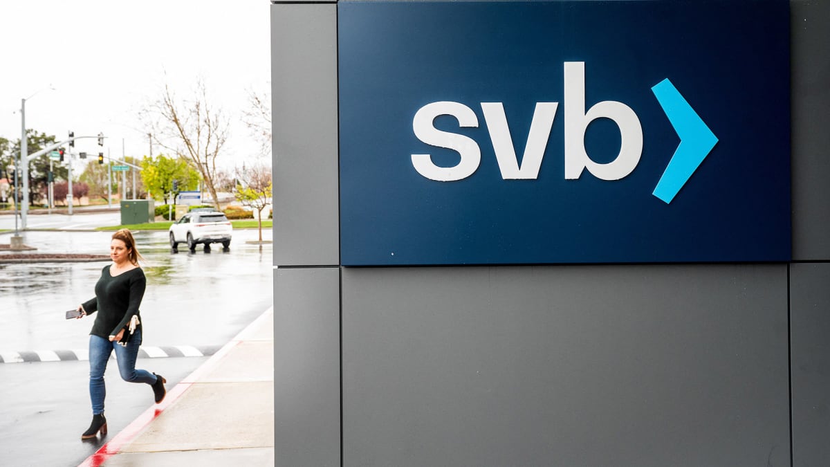 SVB Collapse: First Lawsuit Hits CEO and Other Executives
