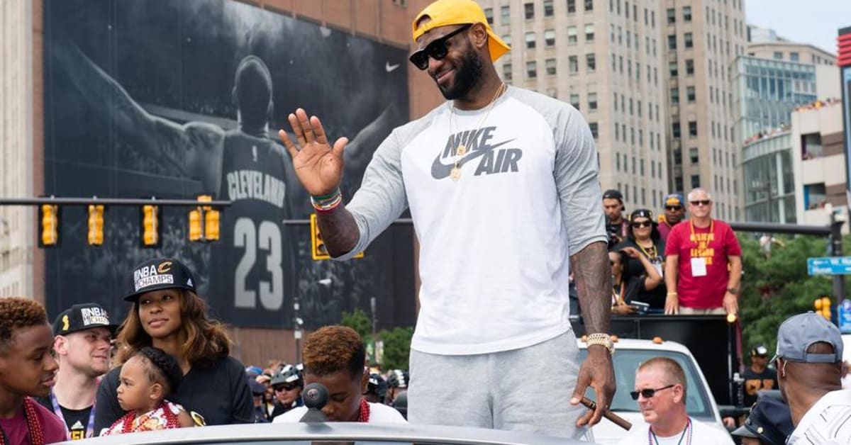 Nike, LeBron James Release Apple Music Playlists For Connected NBA