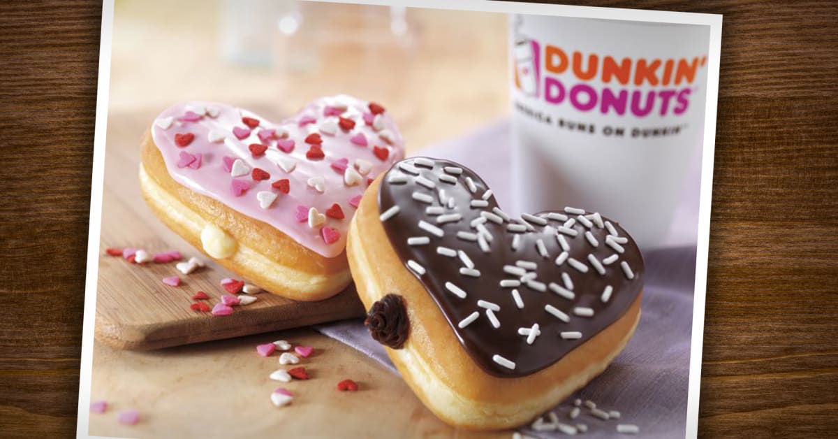 These valentine cups are so cute omg : r/DunkinDonuts