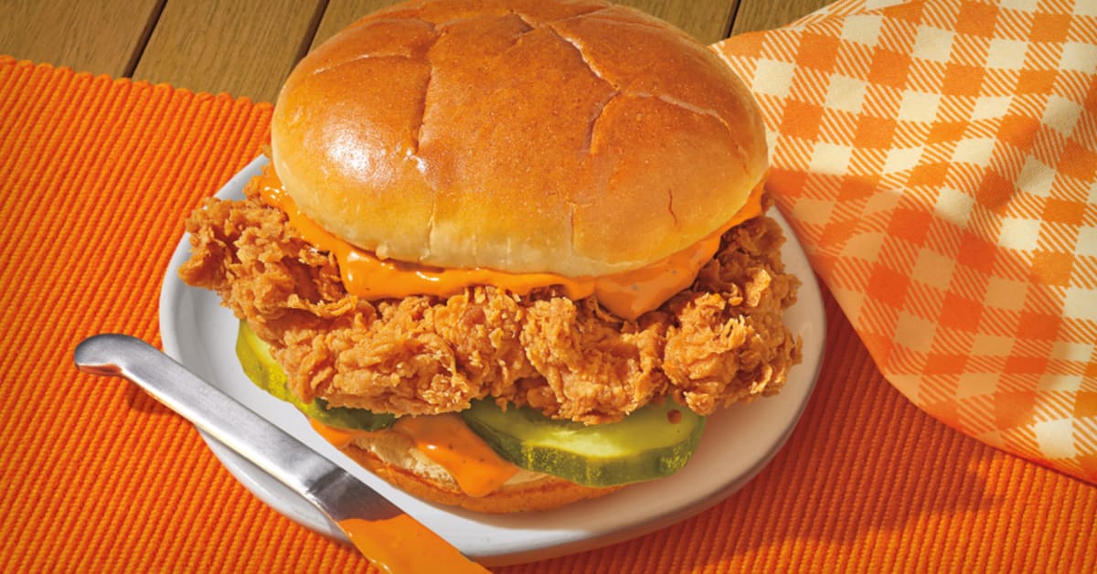 This Beloved Popeyes Chicken Sandwich Is Back on the Menu for Good