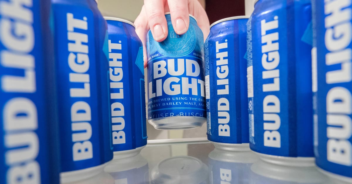 Bud Light Controversy Opens the Door For New King of Beers to Take Over ...