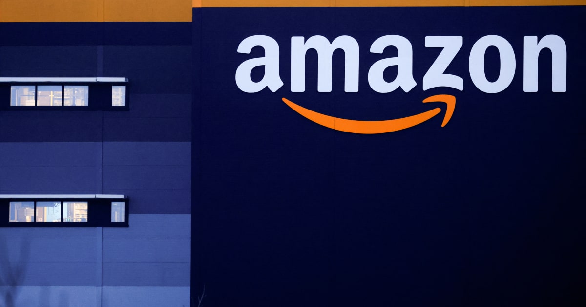 Amazon Stock: Tough 2022, But A Reversal May Be Imminent - Amazon Maven