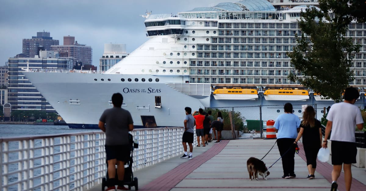 Royal Caribbean Shares A Key Warning To Passengers - TheStreet