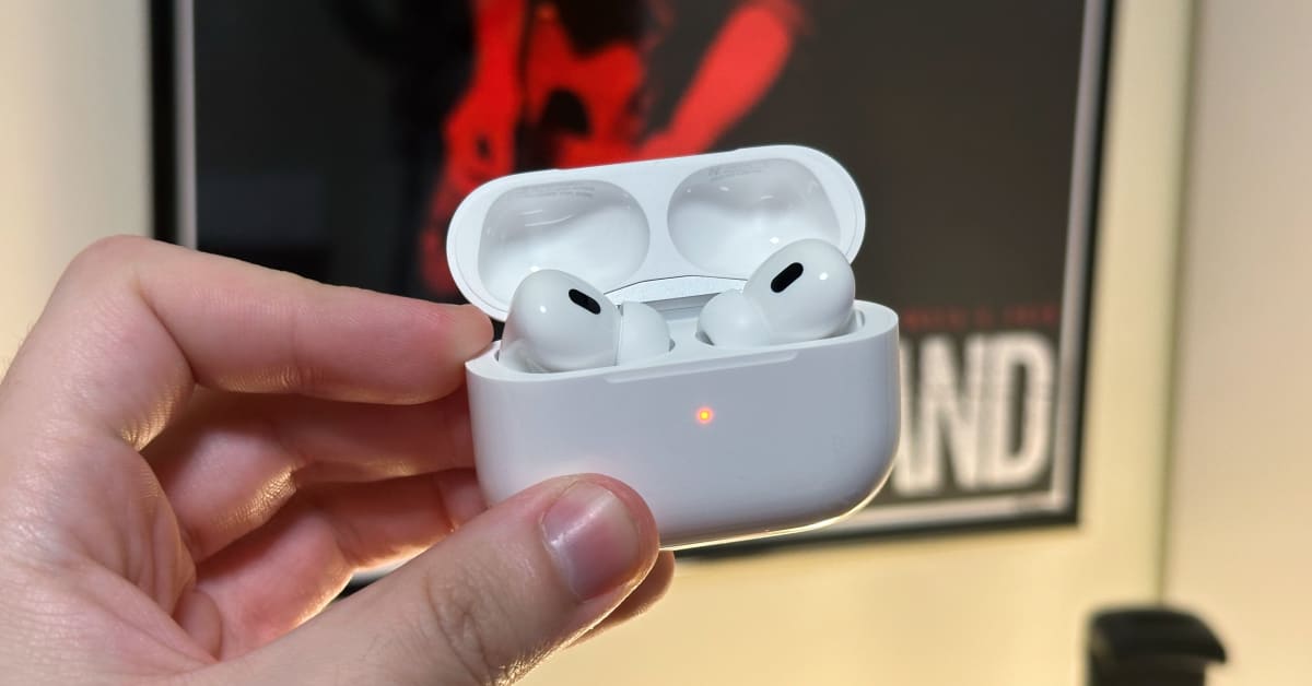 Apple airpods 2024 second hand price