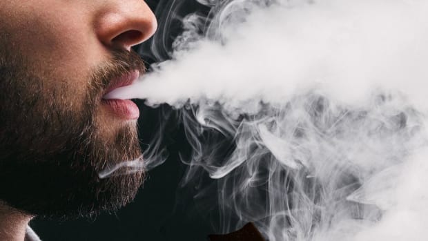 Vitamin E Acetate Suspected Cause of Vaping Illnesses - CDC