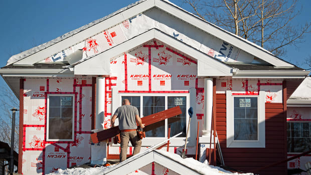 Jim Cramer: Strong March Jobs Report Should Help (Not Hurt) Homebuilder Stocks