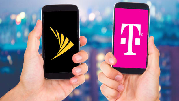 Sprint, T-Mobile Owners Gain on Merger Talk Reports