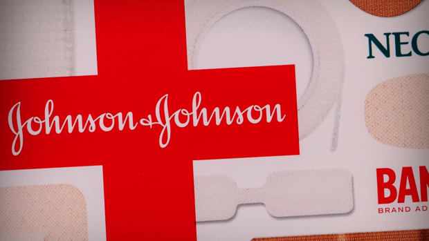 Should You Dump Johnson & Johnson for Baxter and Abbott?