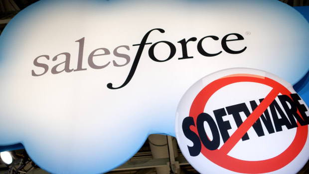 Salesforce Falls In Spite of Earnings Beat, Strong Full-Year Guidance