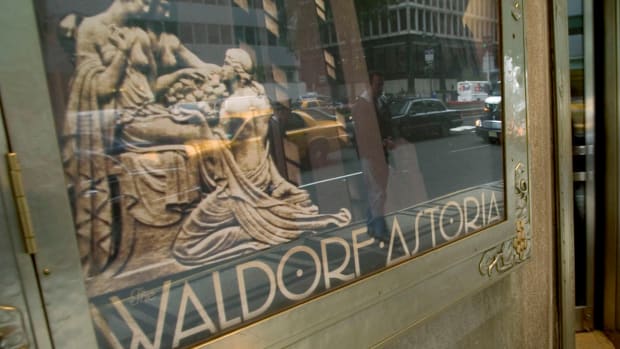 China Seizes Waldorf Astoria Owner Anbang in Major Corporate Crackdown