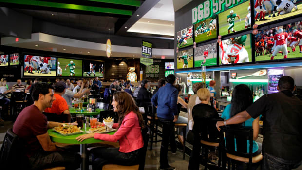 From VR to Food: How Dave & Busters Is Targeting Millennials