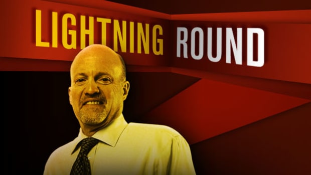 'Mad Money' Lightning Round: Apple Is Still Great and I'm Still Buying It