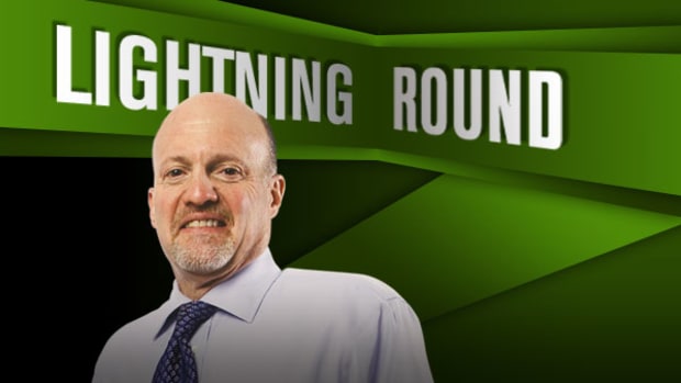 'Mad Money' Lightning Round: I'm Not Giving Up on VeriFone