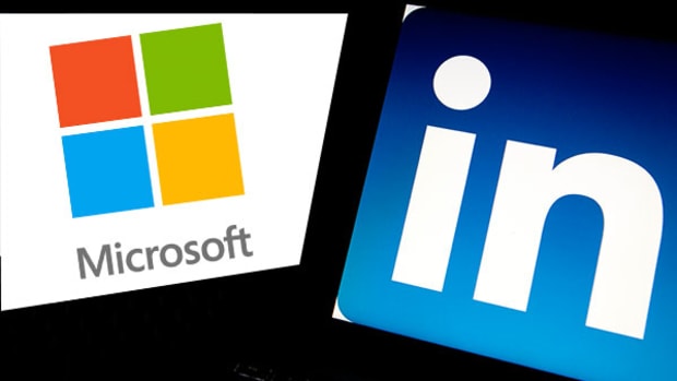 Why Microsoft Investors Should Be Happy With the LinkedIn Acquisition