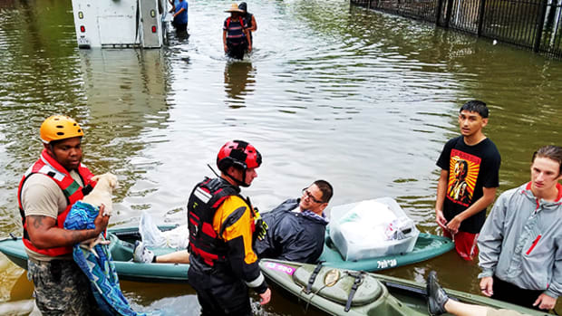 Bass Pro Shops Sending Over 80 Boats to Help Harvey Rescue Operations