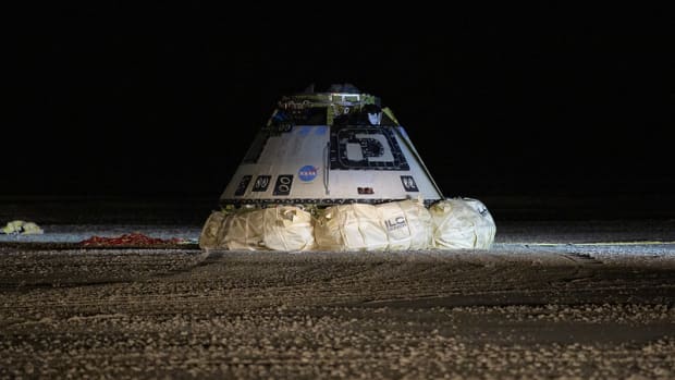 The Boeing CST-100 Starliner spacecraft is seen after it landed in White Sands, New Mexico, Sunday, Dec. 22, 2019. The Starliner spacecraft launched on a United Launch Alliance Atlas V rocket at 6:36 a.m. Friday, Dec. 20 from Space Launch Complex 41 at Cape Canaveral Air Force Station in Florida. Photo Credit: (NASA/Bill Ingalls)