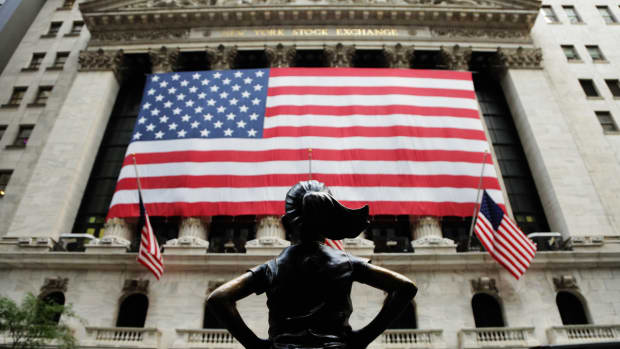 New York Stock Exchange Economy Lead