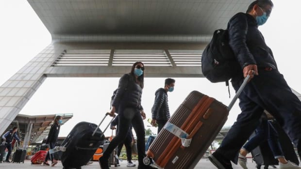 Reopening in Hong Kong, Airports