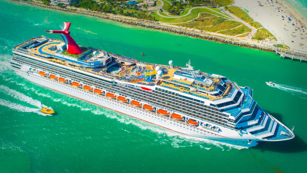 Carnival Cruise Lines Lead