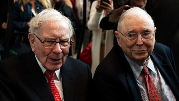 Warren Buffett and Charlie Munger Lead KL 032023