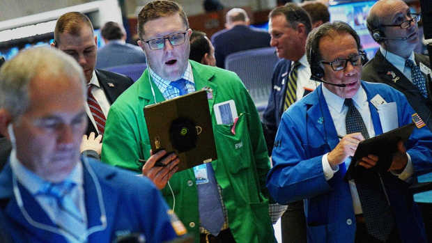 Monday Trading Bogged Down by Fed, Trade Fears