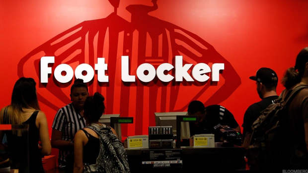 Morgan Stanley Expects Foot Locker to Beat on Earnings: LIVE MARKETS BLOG