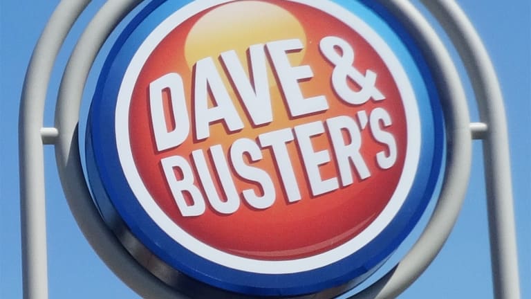 Dave & Buster's entertainment play: Interactive technology played a key  role