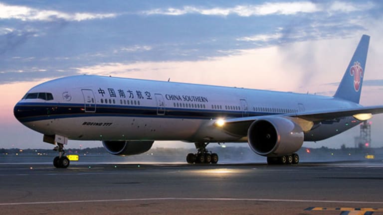 China Southern, at Last, Flies to New York Thanks to Its Boeing 777 ...