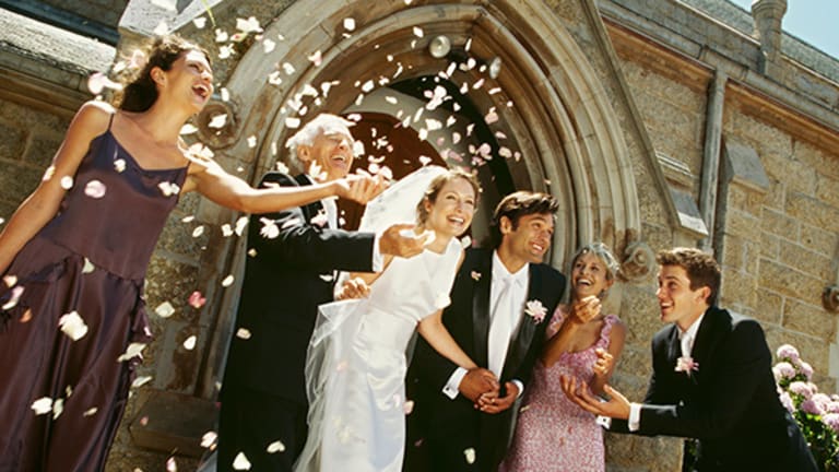 5 Free Wedding Apps For Every Bride And Groom Thestreet