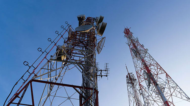 This Cell Phone Tower REIT Is a Strong Buy Now - TheStreet