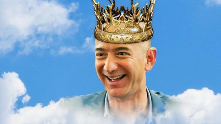 Jeff Bezos (Briefly) Becomes the World's Richest Man, Surpassing Bill Gates