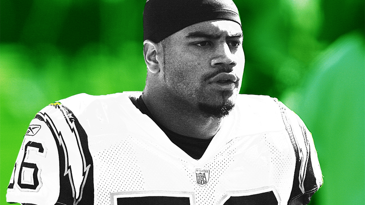 Former NFL Star and Businessman Shawne Merriman Supports 'Take a Knee' -  TheStreet