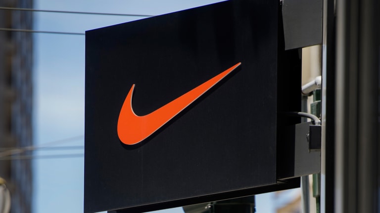 Background of cheap nike company