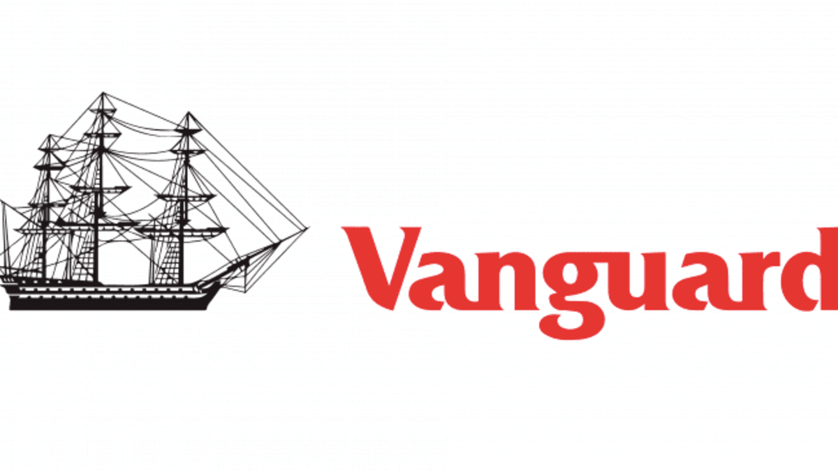 Vanguard deals financial etf