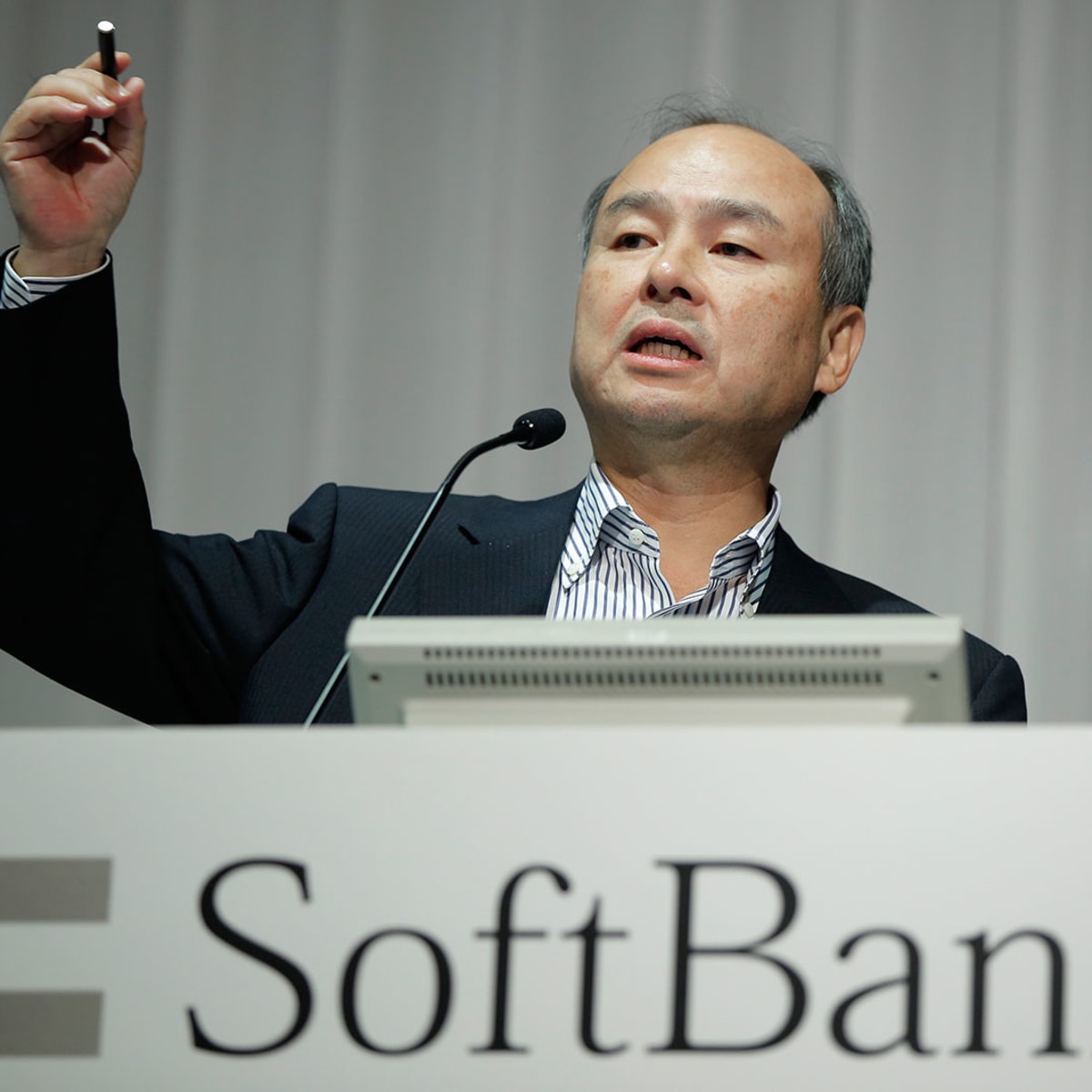 SoftBank Gets Green Light to Invest in Uber in Latest Big Ride 