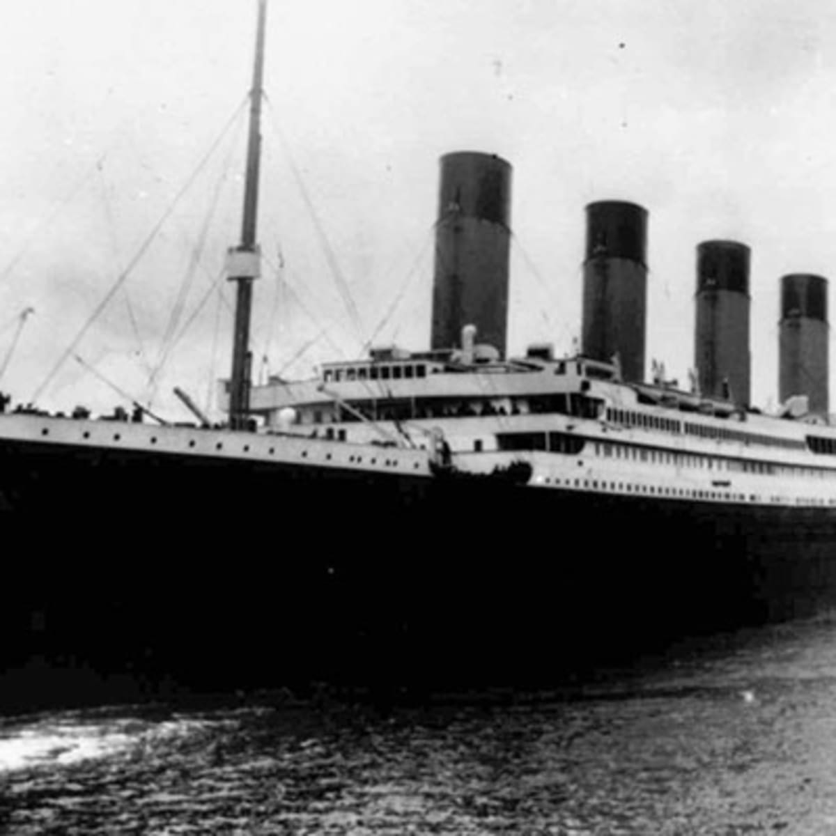 Premier Exhibitions Should Sell Titanic Artifacts to New Theme Park in China  - TheStreet