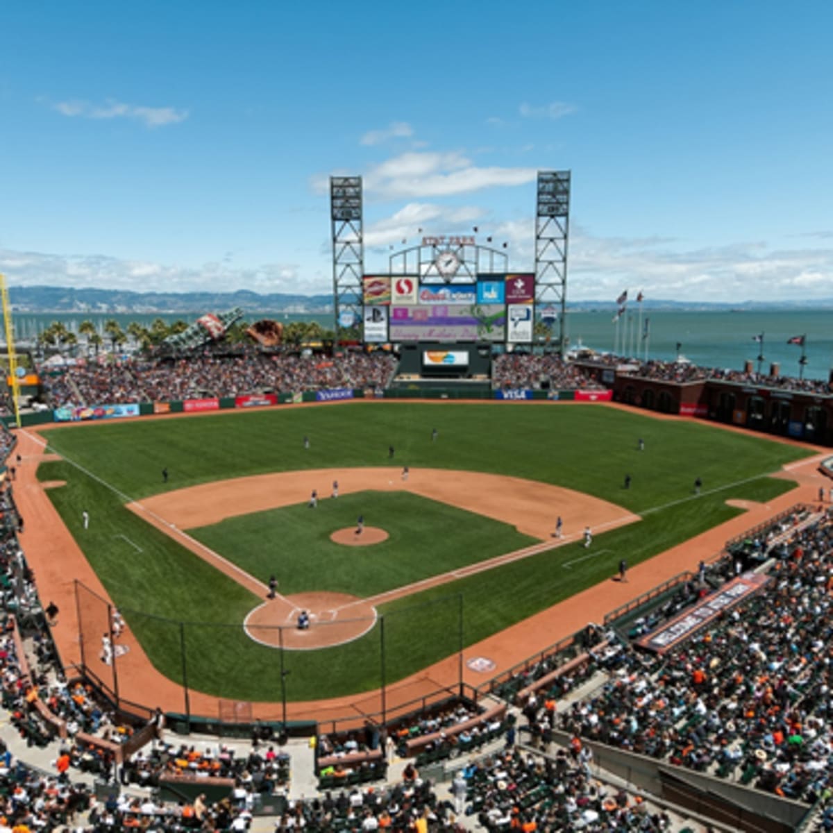 San Francisco Giants Fans Rail Against Beer Costs, Parking, BART