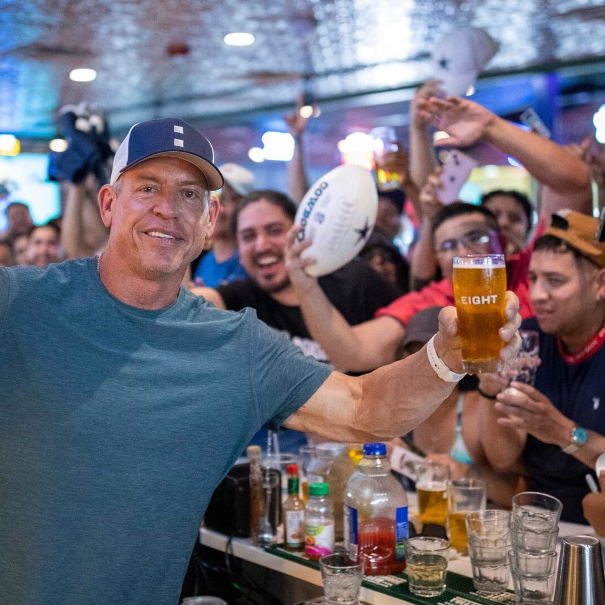 Troy Aikman's latest business venture? Beer