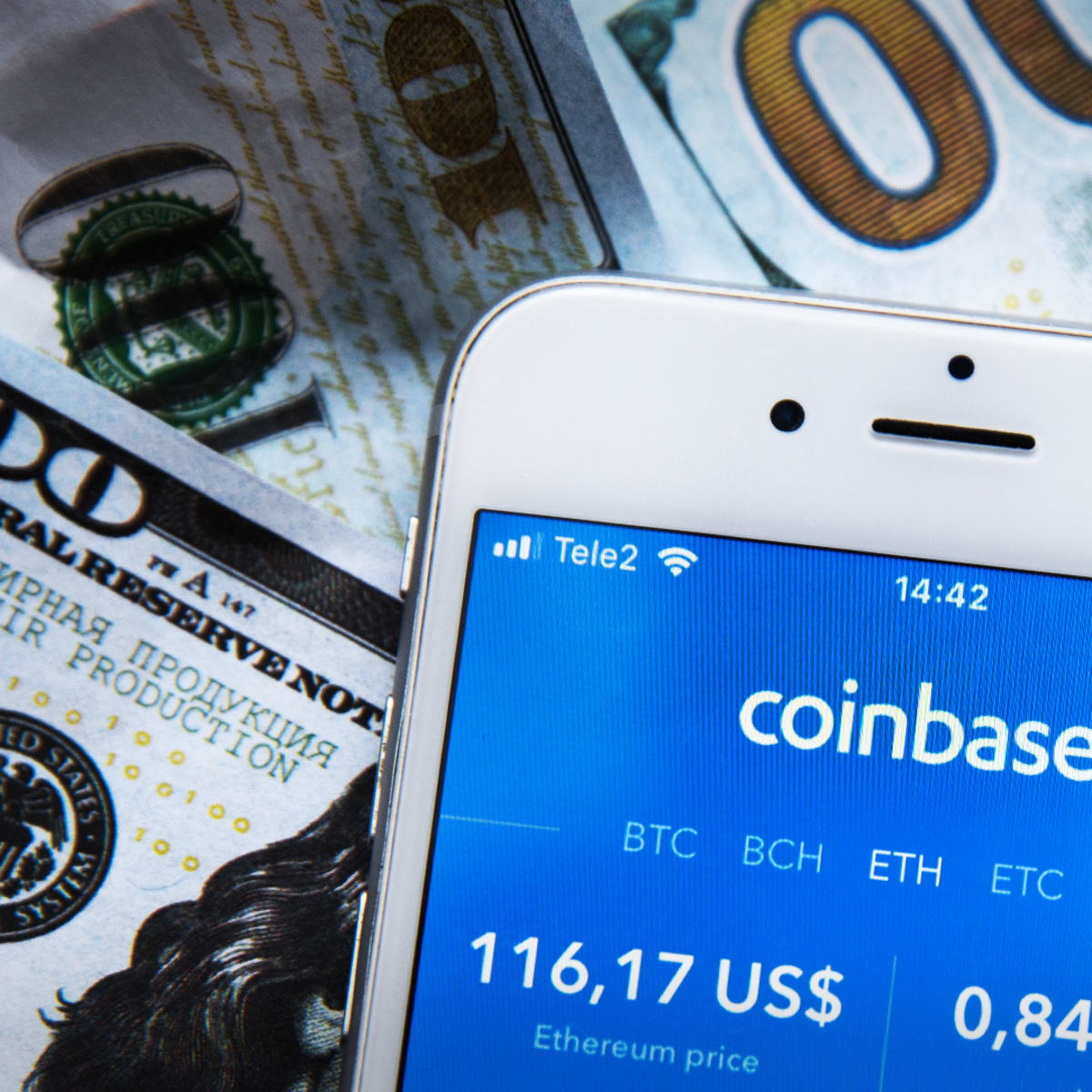 Coinbase stock falls 5% pre-Wall Street as Bitcoin price dip adds to Super  Bowl woes