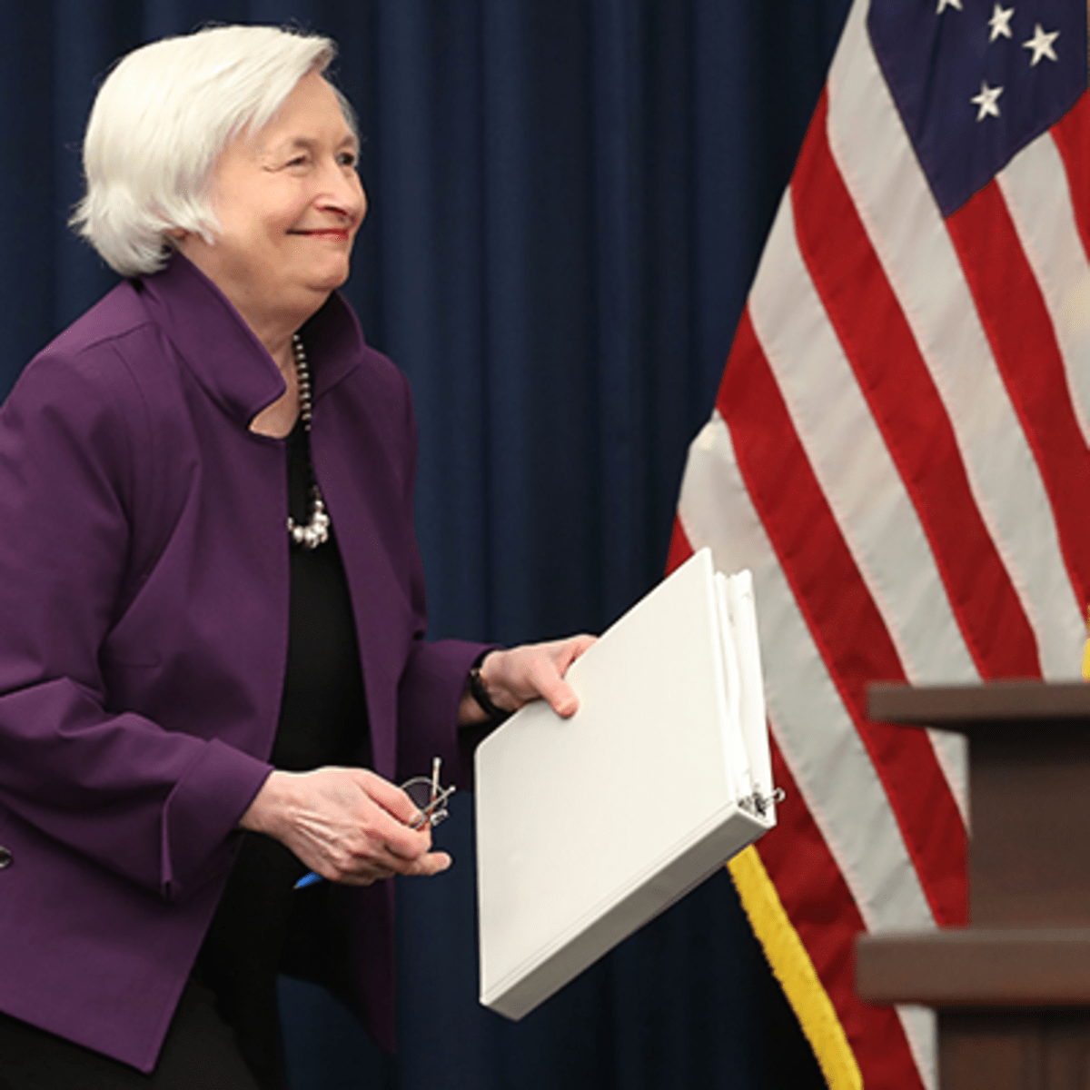 jpmorgan jpm headlines an earnings avalanche janet yellen gets grilled week ahead thestreet thestreet