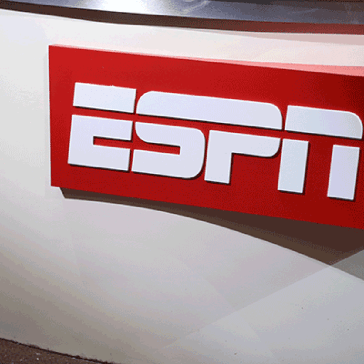 ESPN Lays Off 300 Staffers Amid Resource Shift Toward DTC, Digital  Businesses - Tubefilter