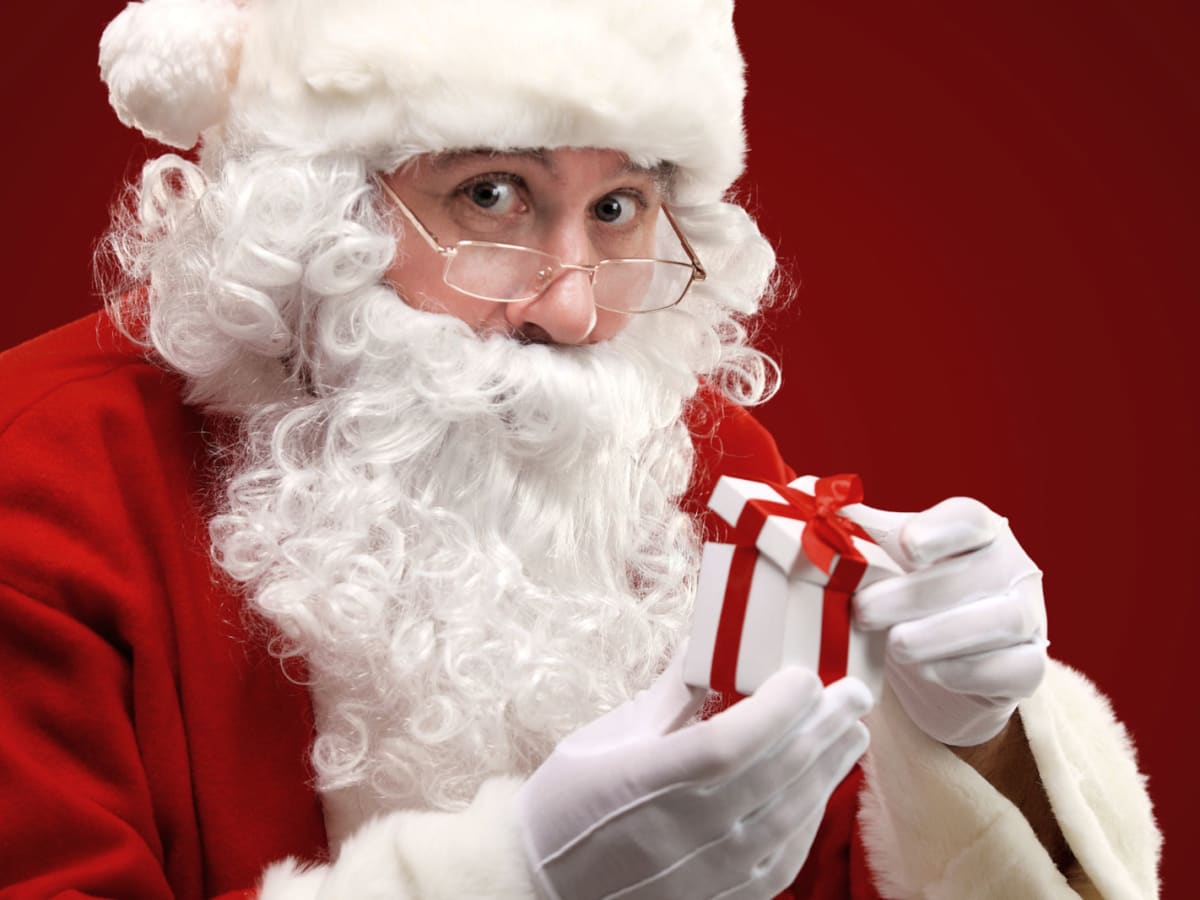 Santa's End-of-the-Year Finance Tips