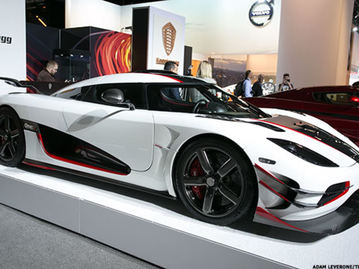 10 Pricey Dream Cars at the 2016 New York International Auto Show -  TheStreet