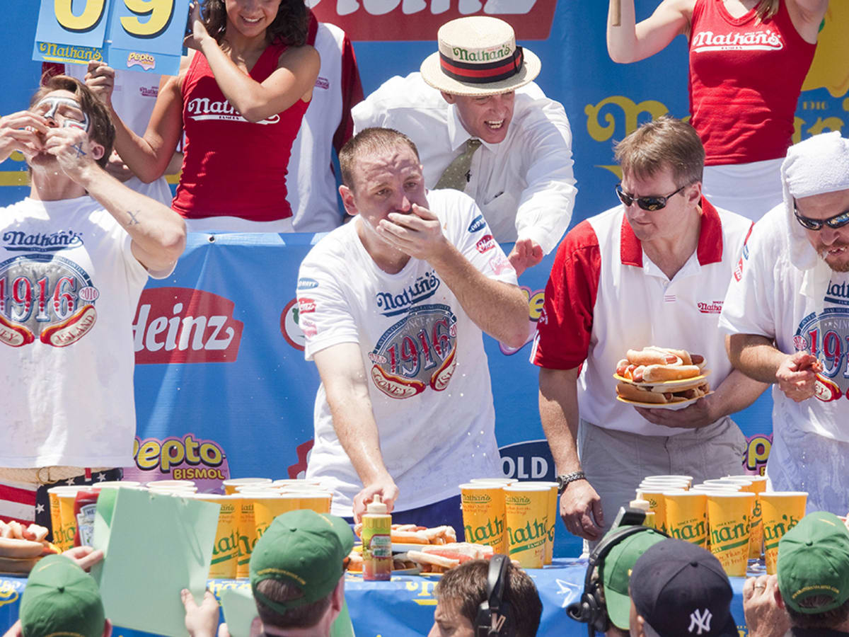 The 'Masters' of Competitive Eating Is Here: Nathan's July 4 Hot Dog Eating  Contest - TheStreet