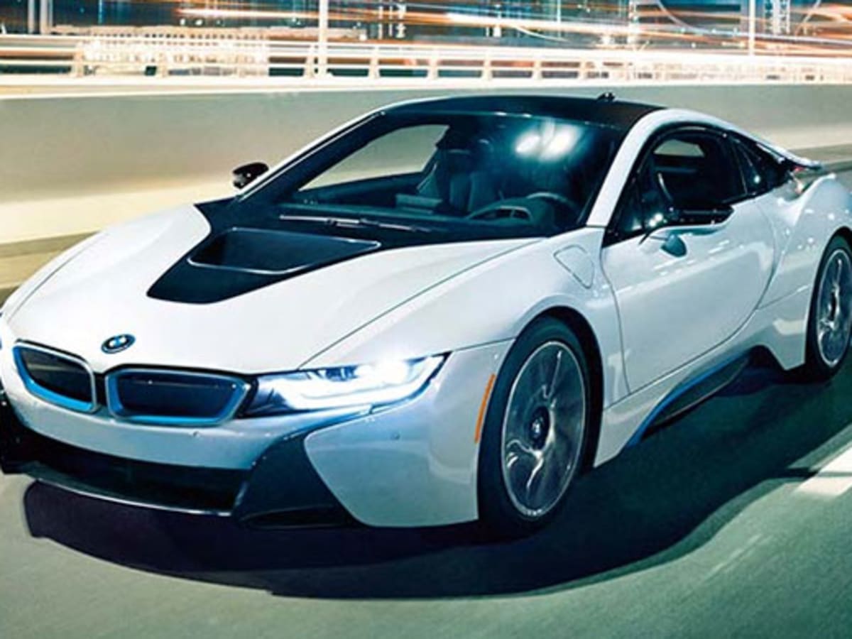 10 Fuel Efficient Sports Cars That Sip Gas As They Throttle