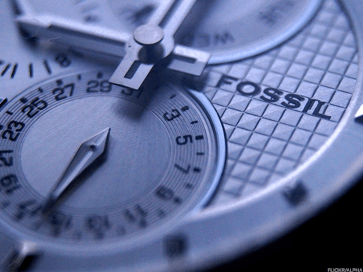 Fossil watch shop maker