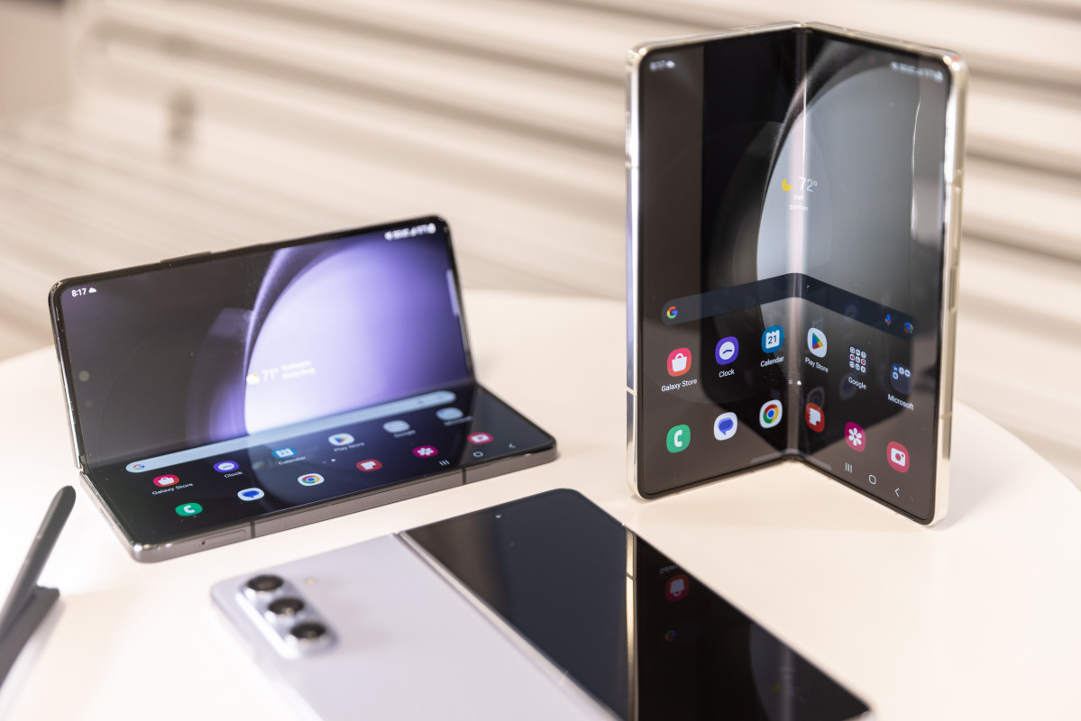 Here's why we may not have foldable iPhones anytime soon