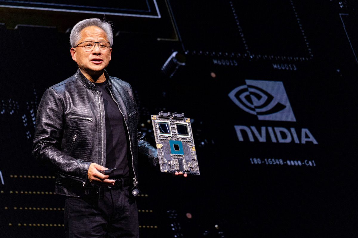 Analyst resets Nvidia stock price target after trillion-dollar Q2