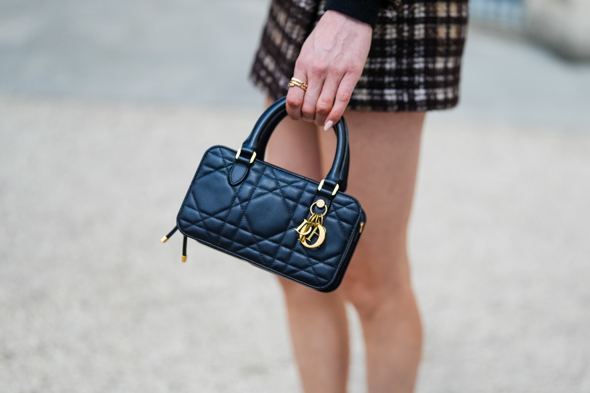 Dior pays a startling low price to produce a $2,780 handbag thumbnail