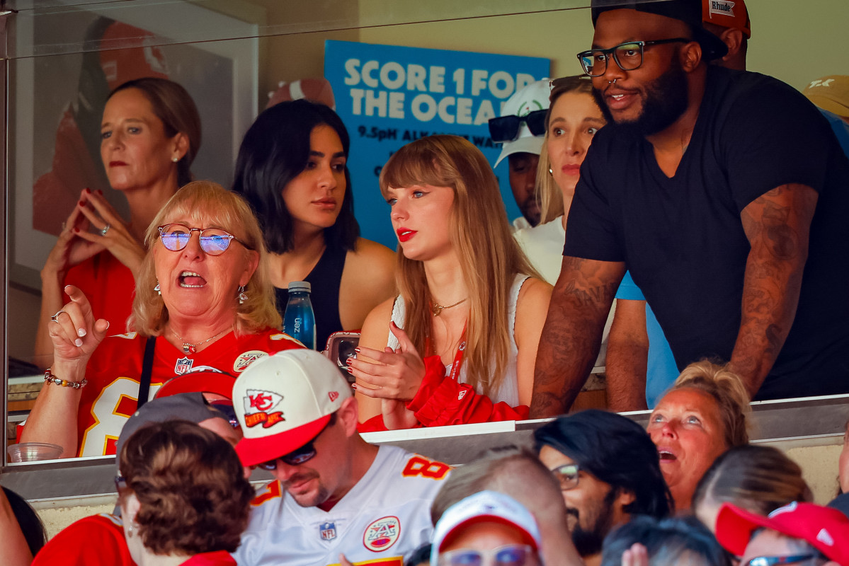 Chiefs-Bears game gets TV ratings boost thanks to Taylor Swift